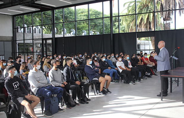 El Instituto Universitario River Plate le dio la bienvenida a los alumnos